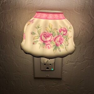 Popular 2007 Shabby Chic Rose Porcelain Night Light Butterfly Floral Lamp NL014